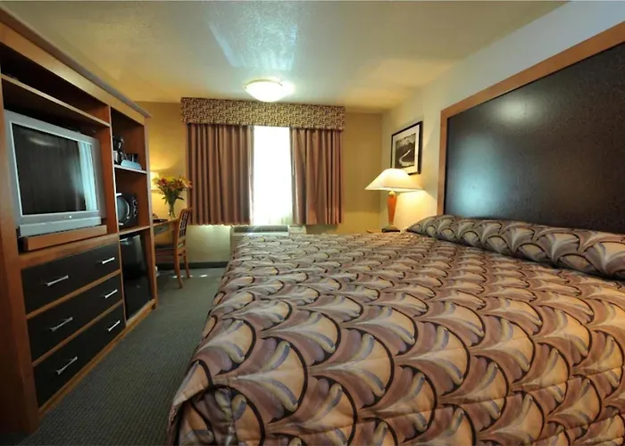 District Hotel By Oyo Portland Convention Center