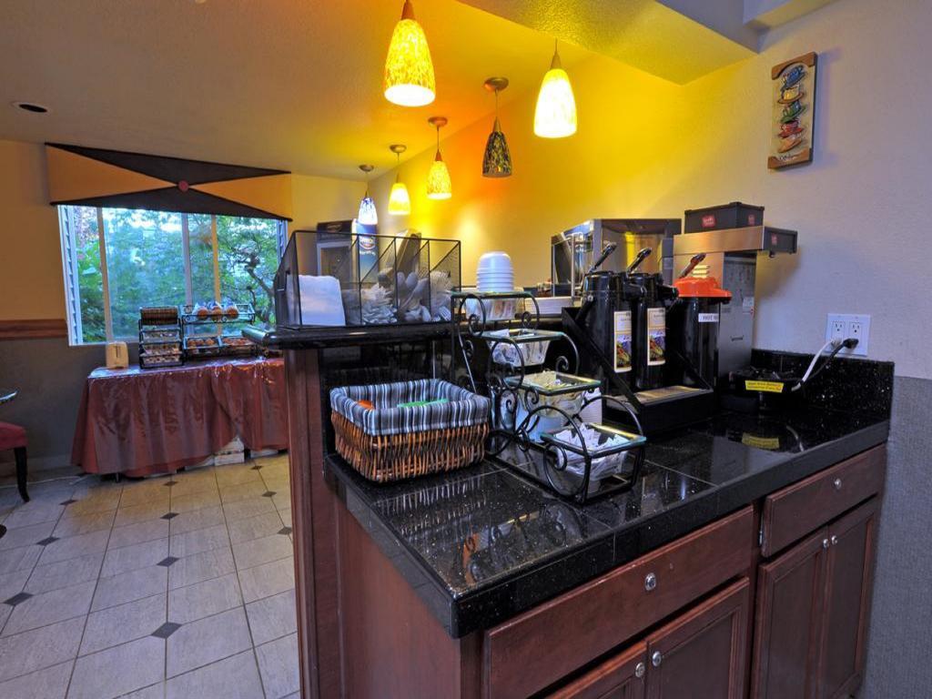 Shilo Rose Garden - Convention Center Motel